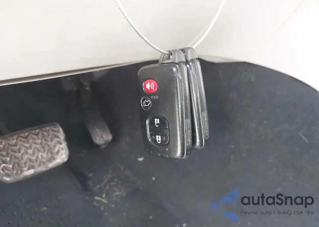 4T3BK3BBXAU042904: 42949175