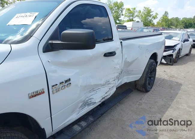 3C6JR7DT8HG544140: 42949202