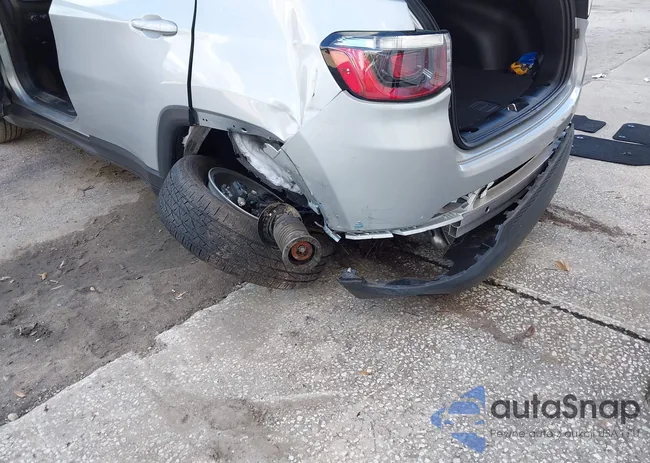 3C4NJDBNXST543798: 42949227