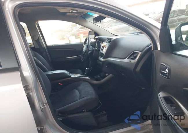 3C4PDDBG0DT724641: 42949305