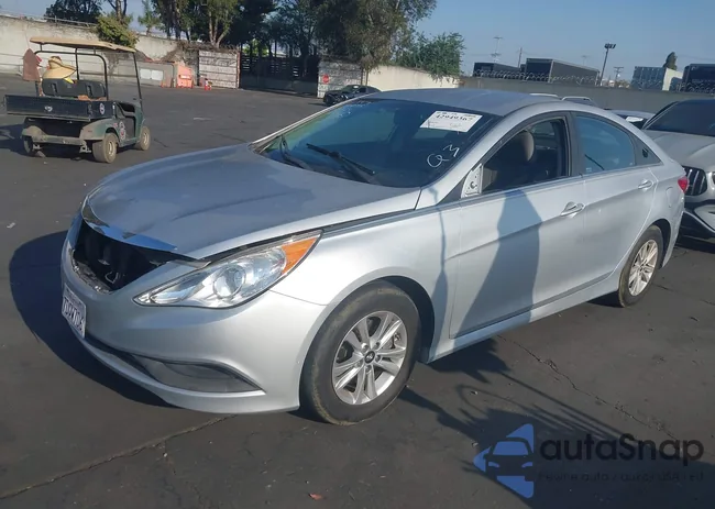 5NPEB4AC9EH814917: 42949367