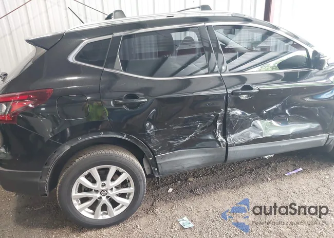 JN1BJ1CV7LW262136: 42949380