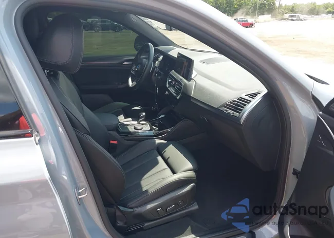 5UX33DT0XR9V02514: 42949449