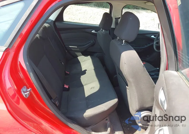 1FADP3F22FL379376: 42949472