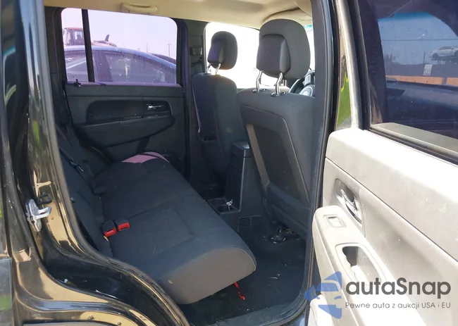 1C4PJMAK5CW161741: 42950587