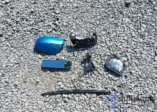 ML32A3HJ5KH015640: 42950795