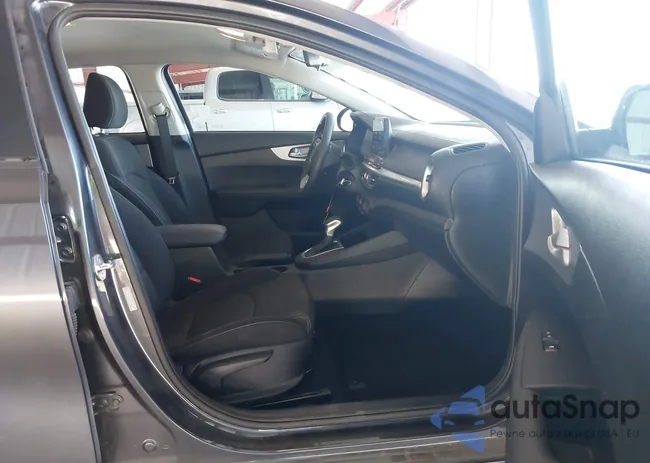 3KPF24ADXRE837355: 42950195