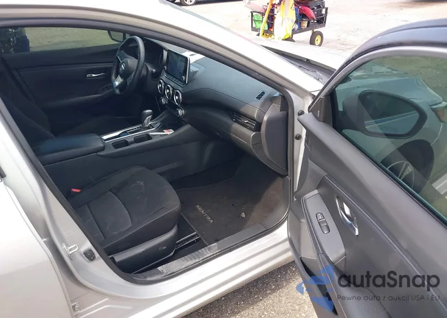 3N1AB8CV2LY256917: 42950375