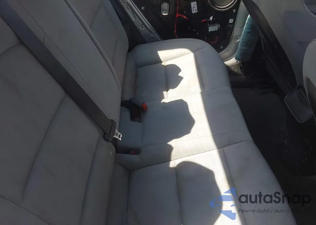 KMHD74LF6HU095345: 42950397