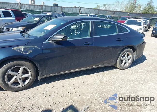 1G1ZB5ST4GF353086: 42951532