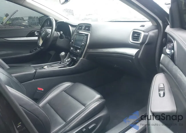 1N4AA6AP7HC395228: 42951570