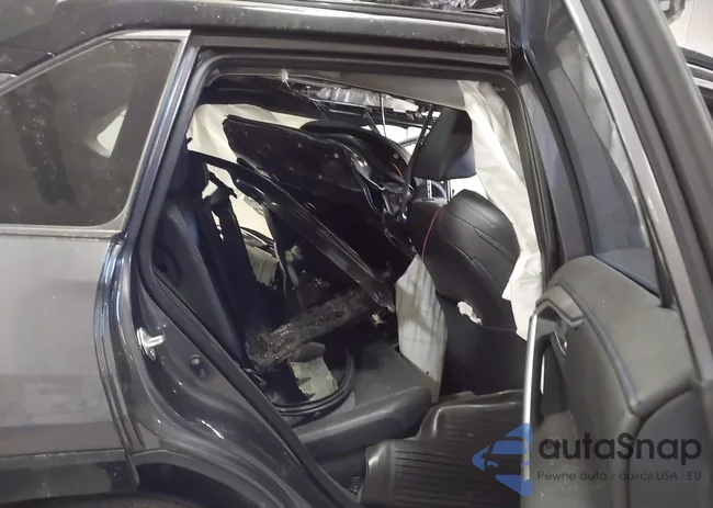 JTMEWRFV8KD511978: 42951574