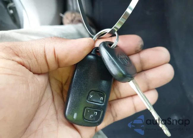 4T1BF1FK5CU615948: 42951579