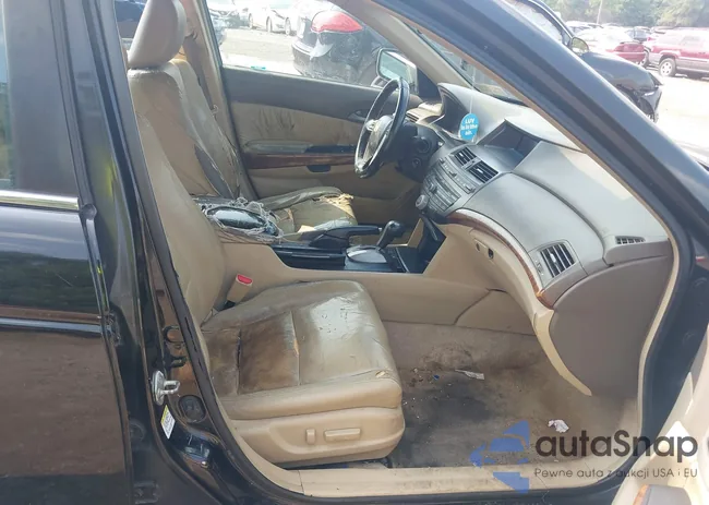 1HGCP36839A046258: 42951622