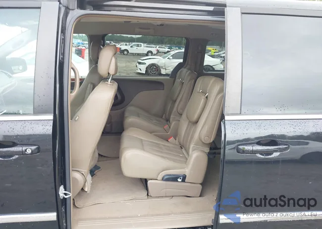 2C4RC1BGXGR295459: 42951625