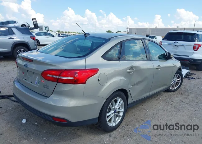 1FADP3F26FL210557: 42951815