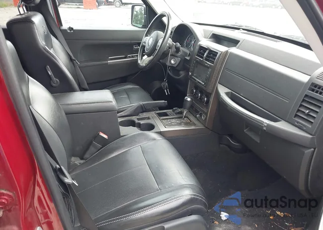 1C4PJMFK1CW215318: 42951964