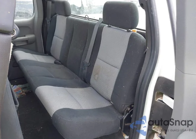 1GTHC296X7E548274: 42952010