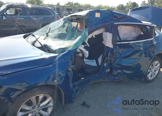 1G1ZD5ST0KF132832: 42952056