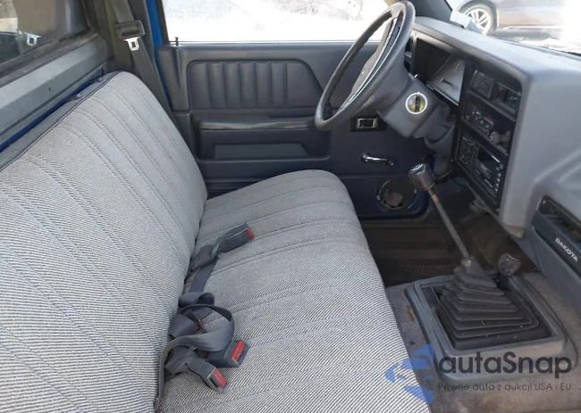 1B7GG26X8MS265320: 42951132