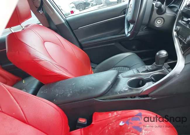 4T1G11AK9NU653701: 42951138