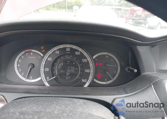 1HGCR2F70HA096898: 42951313