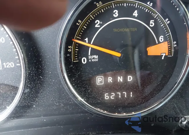 1C4NJCEA9GD747590: 42952526