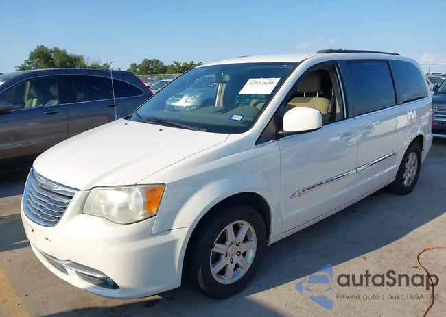 2C4RC1BG1CR118647: 42952600