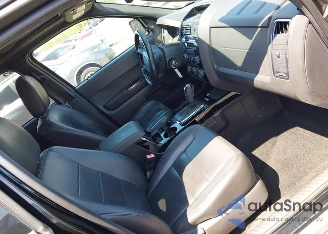 1FMCU9EG2CKA02901: 42952699