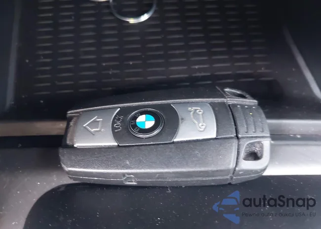 WBAVL1C57FVY35452: 42952719