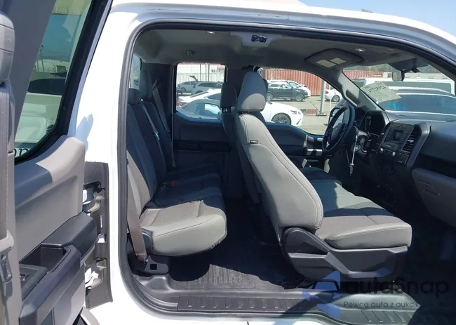 1FTEX1C86GKF35261: 42952774