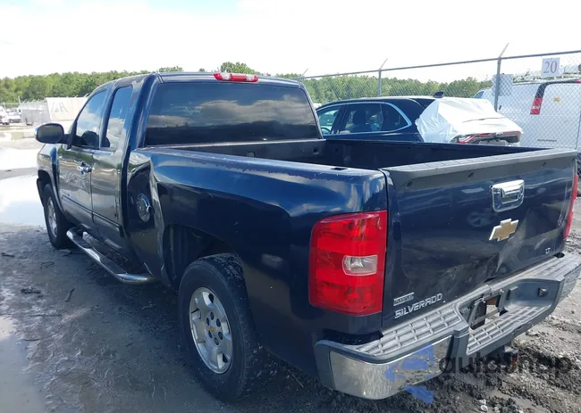 1GCRCSE05BZ221661: 42952141