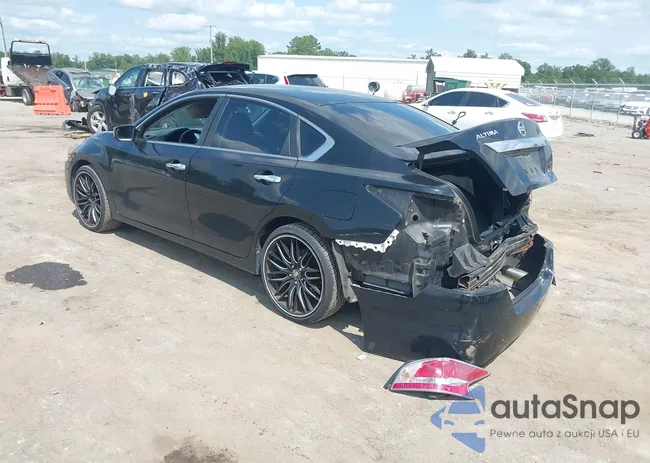 1N4AL3AP0EC323615: 42952163