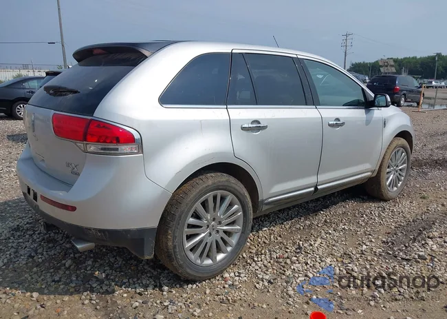 2LMDJ8JK2DBL37061: 42952310