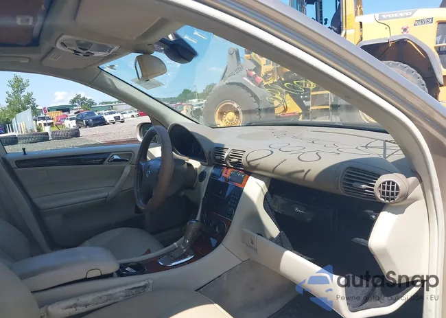 WDBRF81J55F664213: 42952490