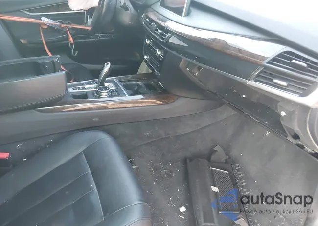 5UXKR0C5XF0K60242: 42952491