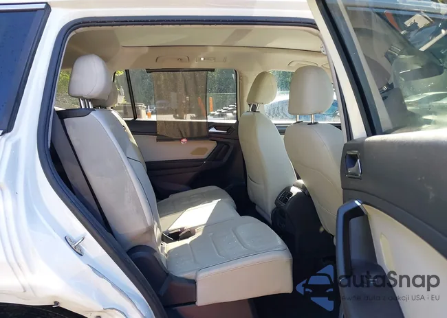 3VV5B7AX8JM004639: 42953593