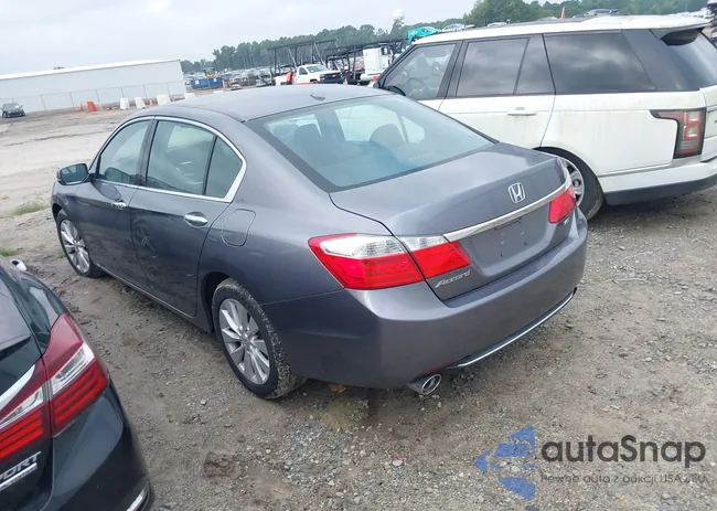 1HGCR3F84EA020398: 42953727