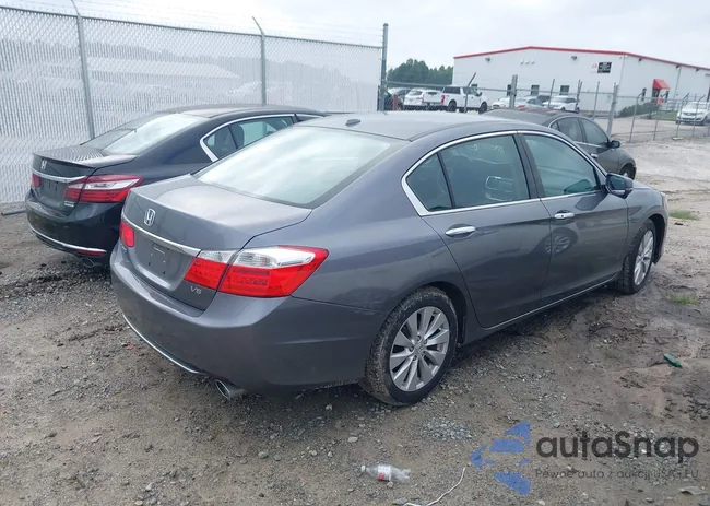 1HGCR3F84EA020398: 42953727