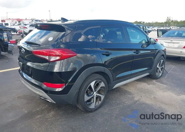 KM8J33A28JU722836: 42953781