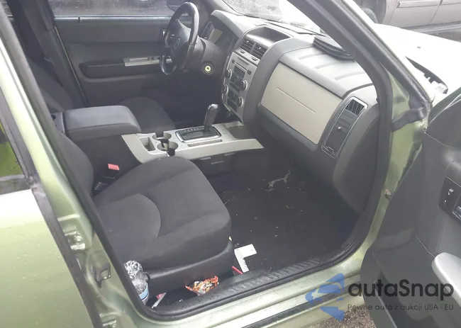 4M2CU81128KJ09464: 42953837