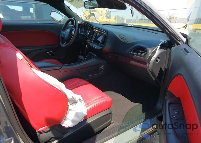 2C3CDZAG0KH669650: 42953869