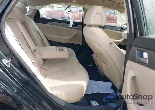 5NPE24AF2FH174822: 42953870