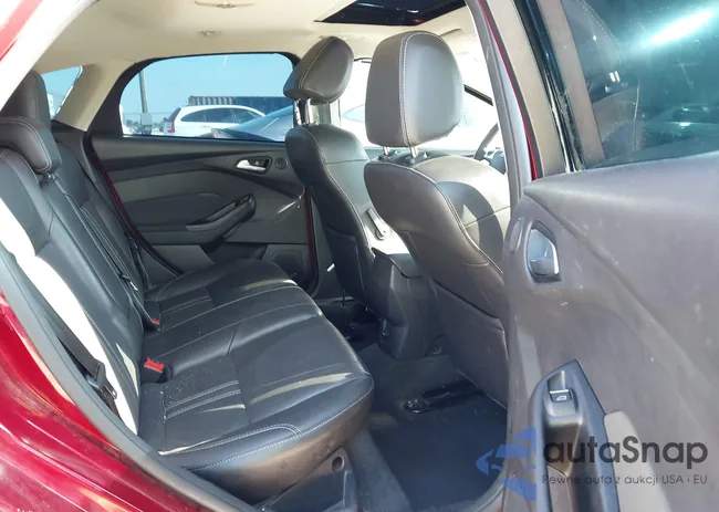 1FADP3N27EL398568: 42953909