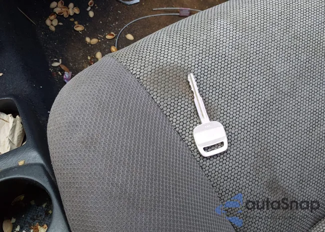 2T1KR32E63C097658: 42953912