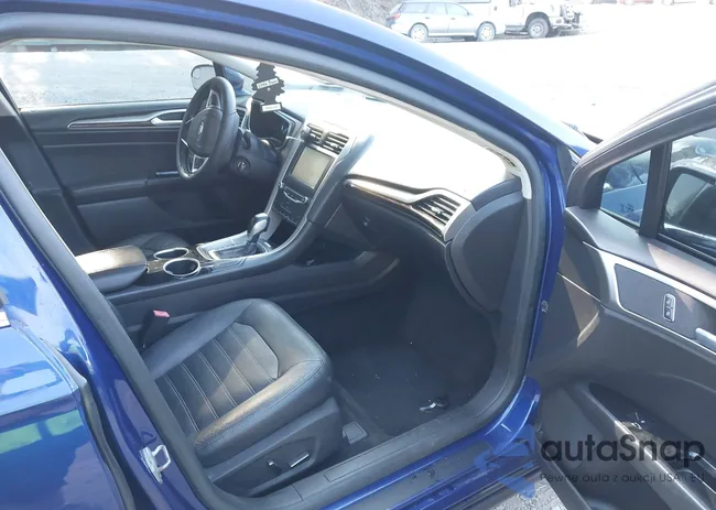 3FA6P0HD4ER132818: 42954111