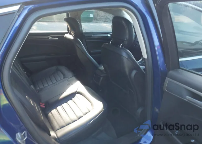 3FA6P0HD4ER132818: 42954111