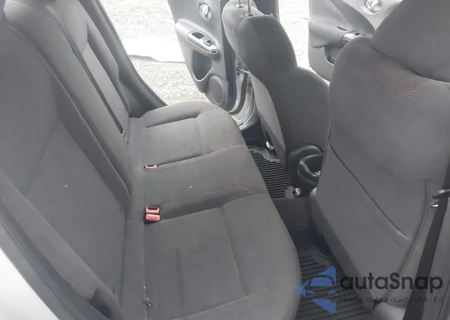 JN8AF5MV6DT232584: 42953153