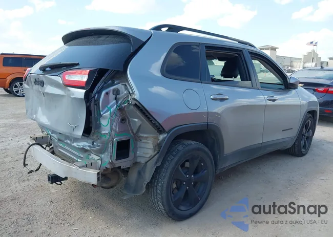 1C4PJLCS8GW114331: 42953333