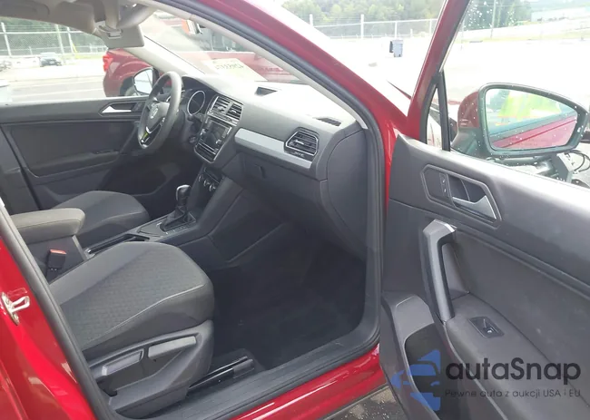 3VV1B7AX8KM193342: 42953374